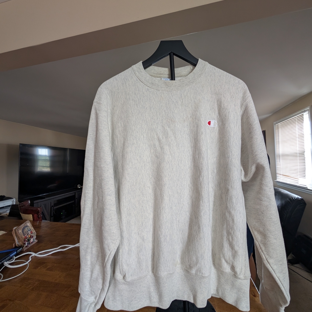 Champion Men's Heather Gray Crewneck Sweater